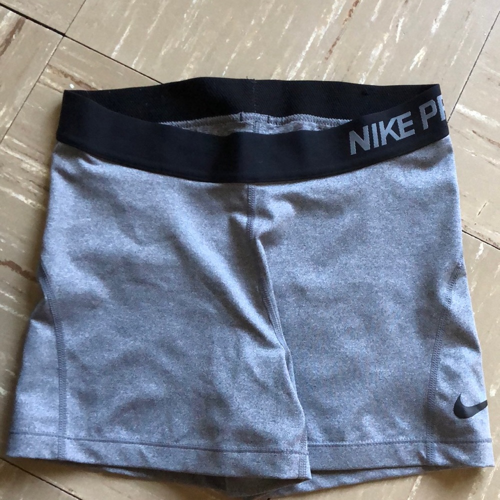 Nike pro short.